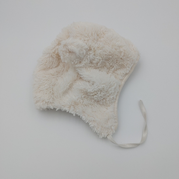 4/$20🎀 H&M faux fur hat size 4-6 months - Picture 2 of 4